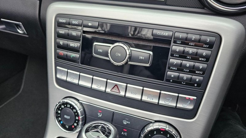 MERCEDES-BENZ SLK