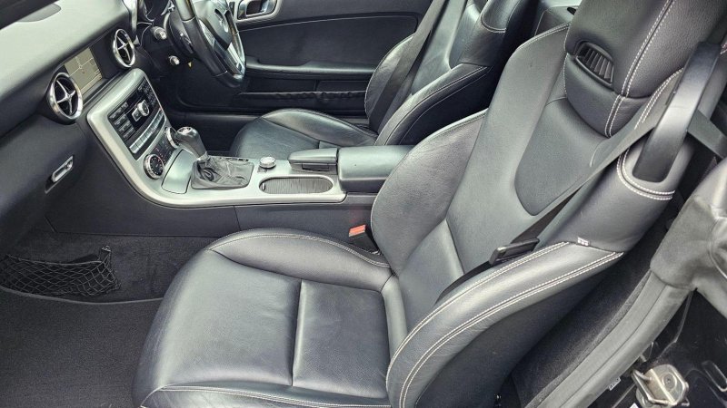 MERCEDES-BENZ SLK