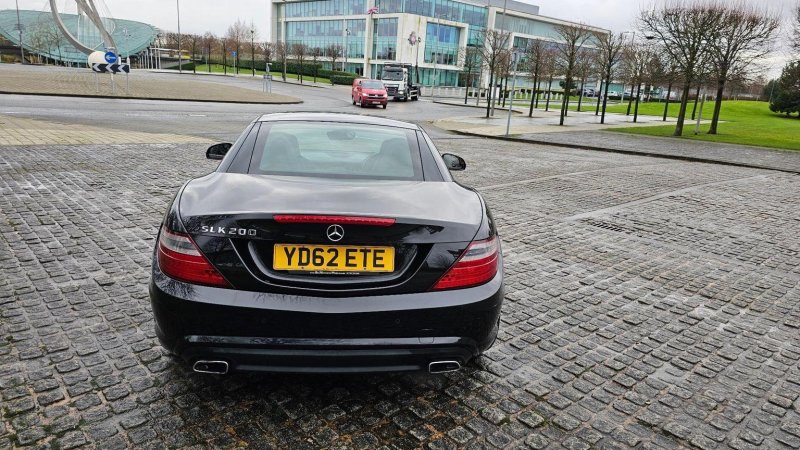 MERCEDES-BENZ SLK